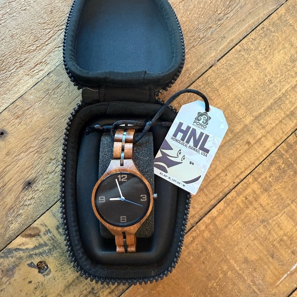 Pono Woodworks Wooden Watch with Black Dial - Picture 1 of 3